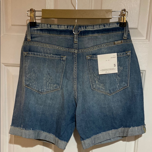 KanCan Blue Distressed Jean Shorts NWT - Picture 2 of 4
